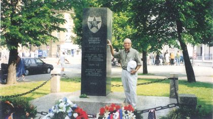 It is with great sadness that we learned of the passing of the liberator of Pilsen and Southwest Bohemia, the member of the famous 2nd Infantry Division, Thomas Kittel.