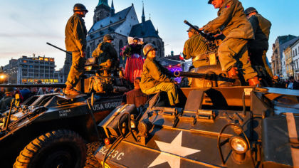 Since 1990, the Liberation Festival Pilsen will be held without WWII veterans for the first time; offering interesting military-history and culture program